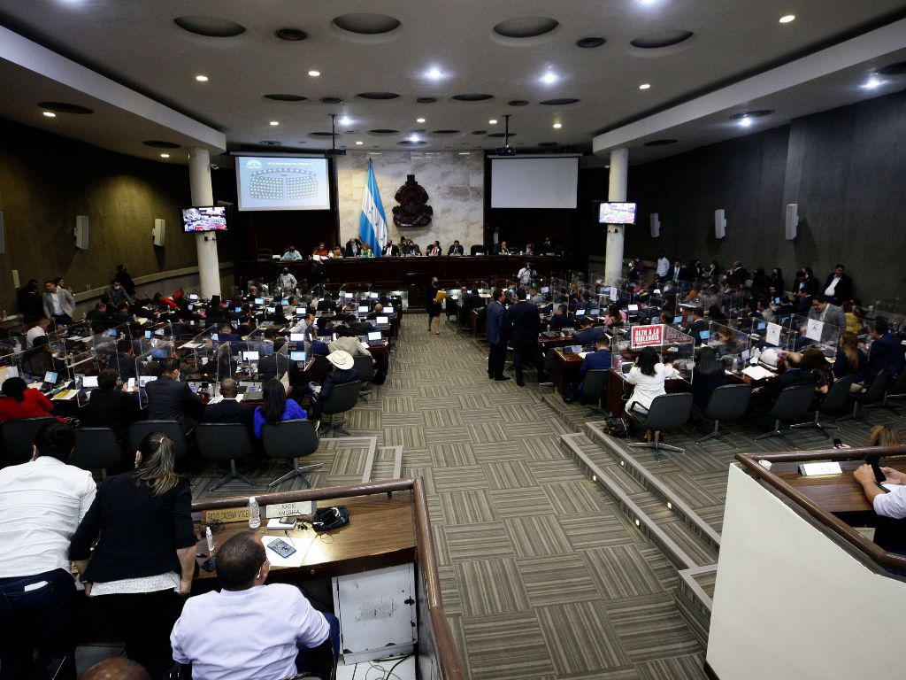 A matacaballo Congreso Nacional intenta aprobar millonario crédito