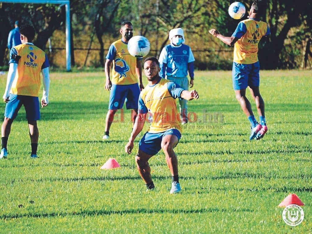 “No pagamos más de 50 mil lempiras”: Javier Cruz, presidente de Victoria