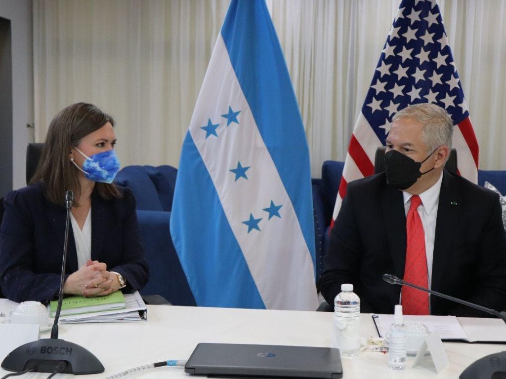 EEUU respalda plan del gobierno de instalar la Cicih