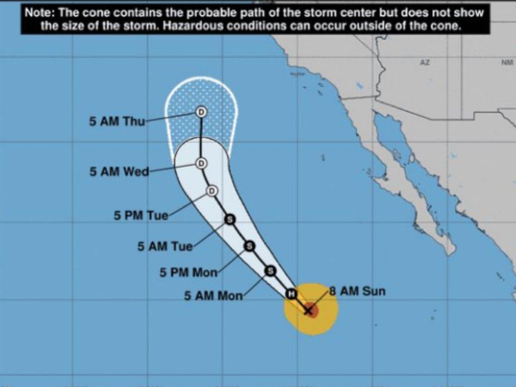 Huracán Frank gana fuerza frente a la costa mexicana del Pacífico