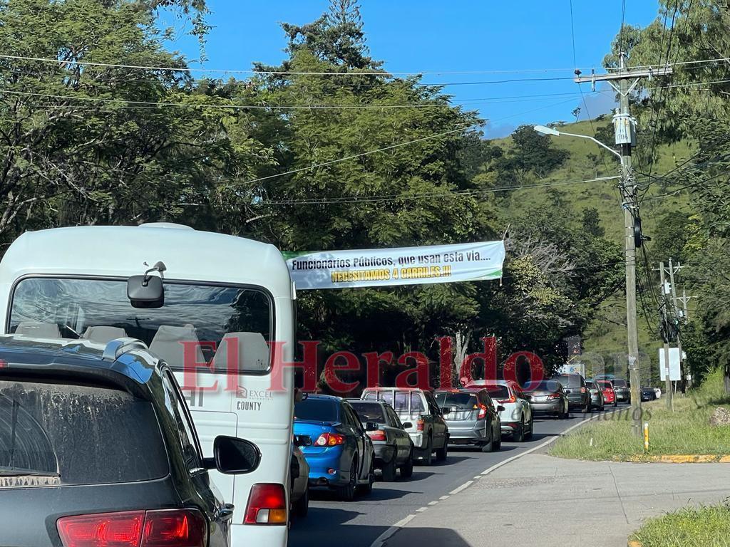 Exigen ampliación a cuatro carriles en carretera hacia Santa Lucía