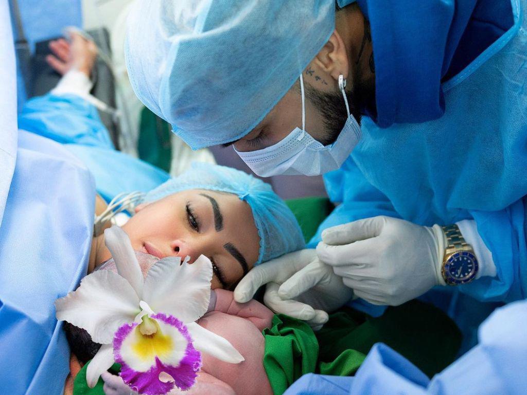 Anuel y Yailin “la más viral” confirman el nacimiento de Cattleya, su primera hija