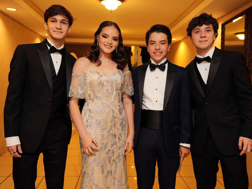 Prom de la Americana, entre sobriedad y temporalidad