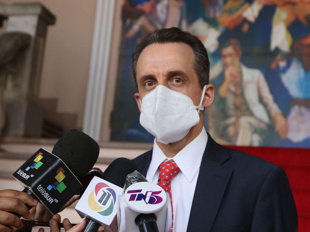 Rodolfo Pastor: “Personas buscan traficar plazas en Servicio Civil”