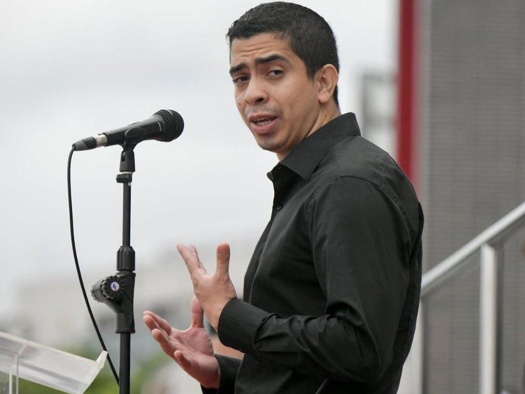 Estudiantes en Taiwán piden al gobierno que no los dejen solos