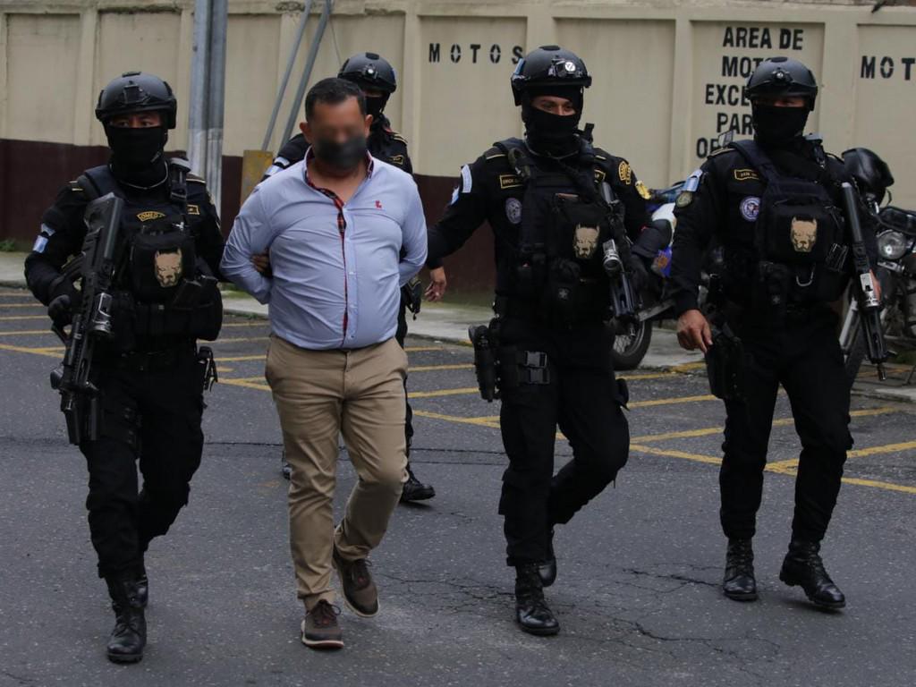 Capturan en aeropuerto de Guatemala a extraditable que se hacía pasar por hondureño