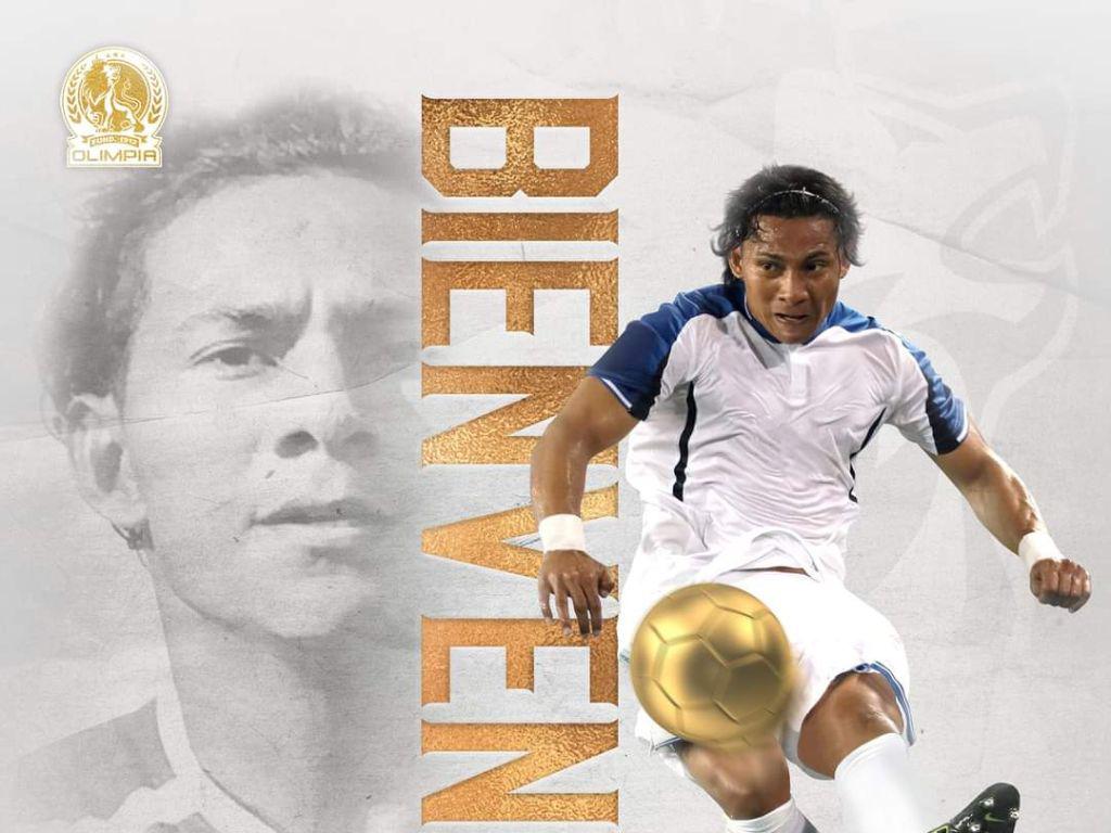 Olimpia hace oficial el fichaje del defensor hondureño  “Mango” Sánchez