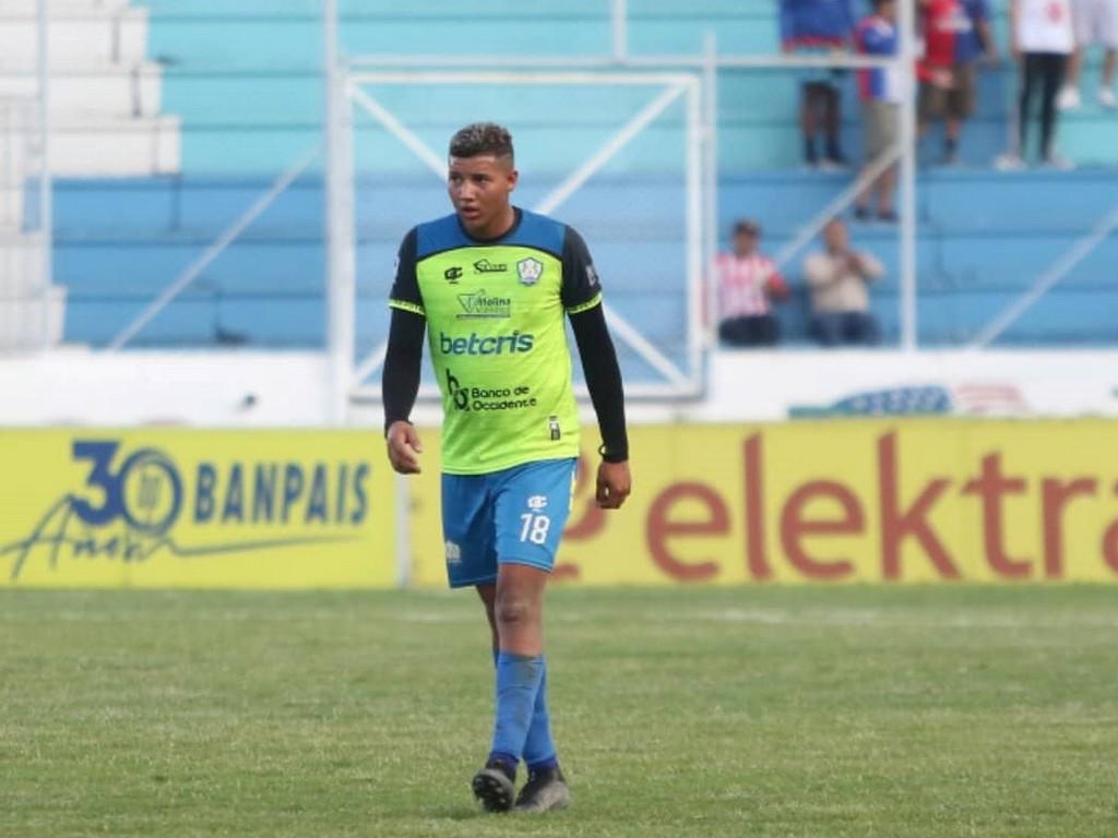 ¿Quién es el cipote de 17 años que le dio el triunfo a Olancho ante Olimpia?