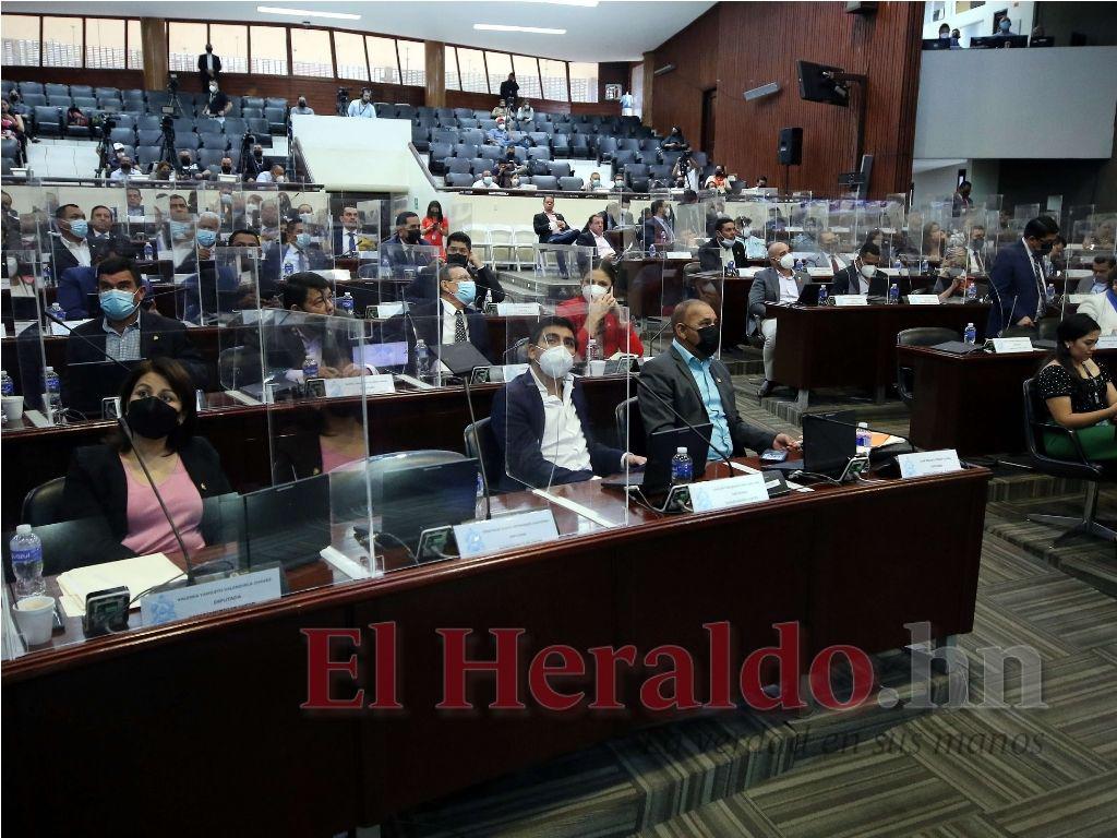 Más de un centenar de proyectos se han presentado, pero faltan dictámenes