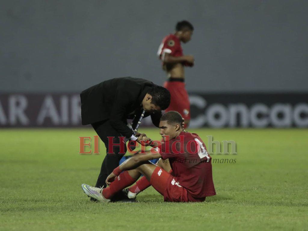 El gran gesto de Luis Alvarado en medio del sufrimiento de los jugadores panameños
