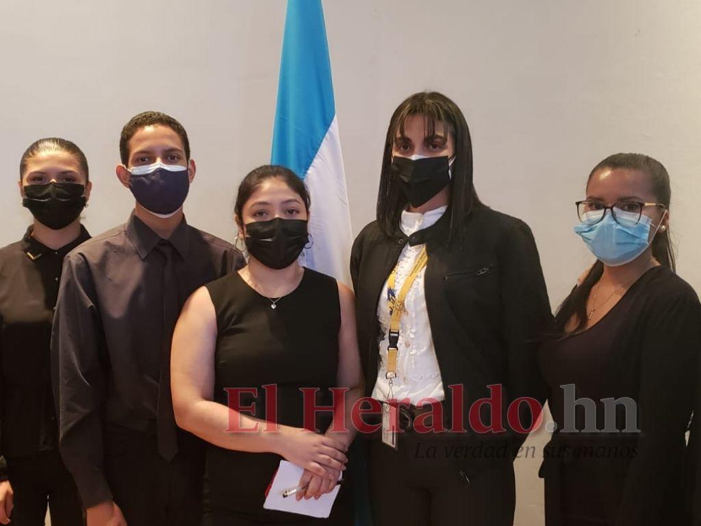 Enma Calderón: “El periodismo debemos vivirlo todos los días”