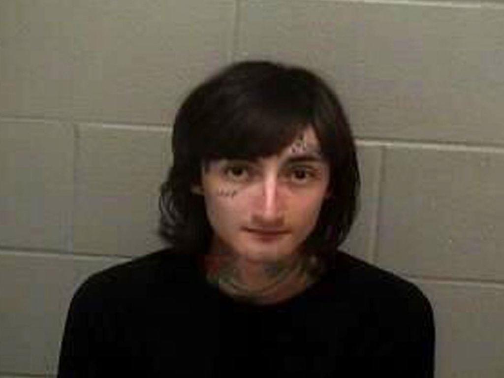 El arma que Robert Crimo III consideraba usar en un segundo tiroteo masivo