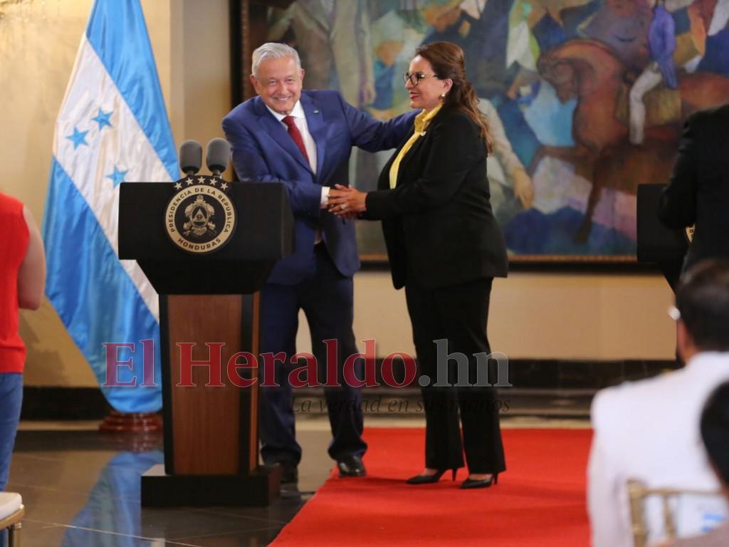 AMLO y Xiomara Castro acuerdan estrategia para frenar migración y fortalecer cooperación