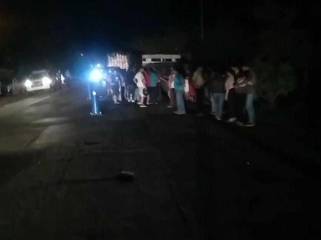 Dos menores y un joven mueren en accidente en carretera a Danlí