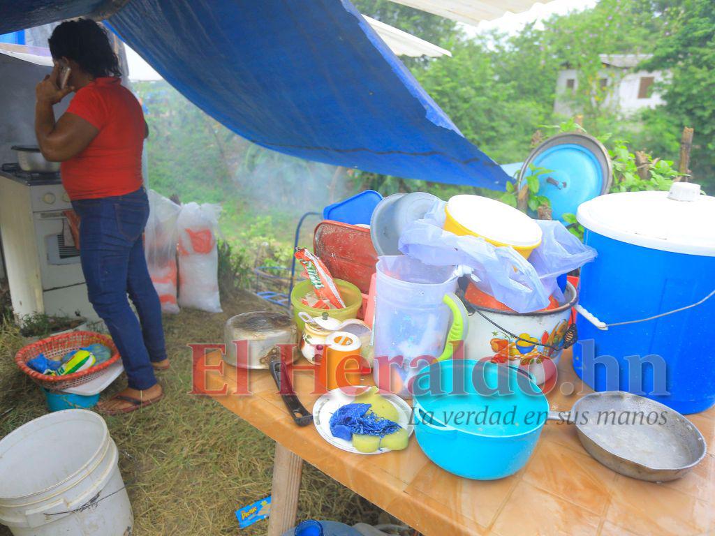 “Volvimos a perder lo poco que habíamos logrado comprar”, afectada por lluvias en La Lima