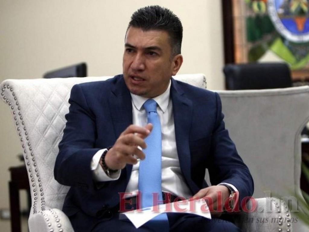 Presidente de la CSJ en contra de que extranjeros asuman actos de justicia en el país