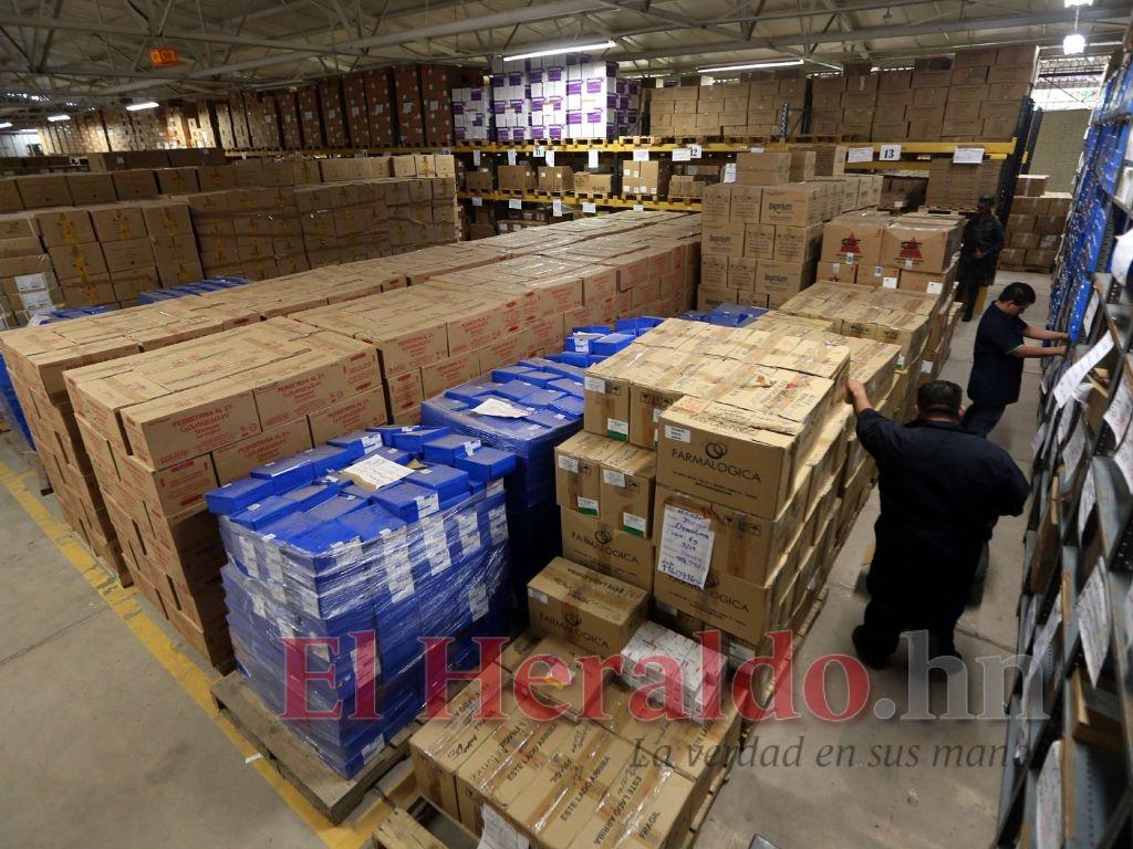 Salud vuelve a la compra directa de medicamentos