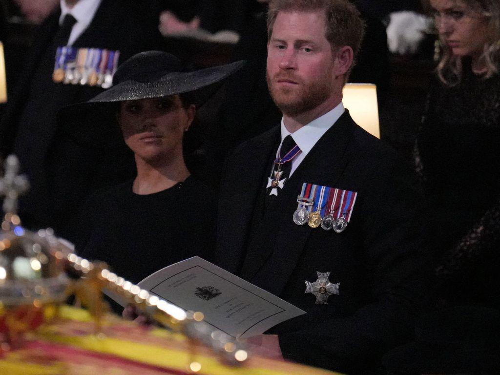 El “Club de Supervivientes”: exempleados de Meghan Markle y el príncipe Harry revelan la pesadilla de trabajar con ellos