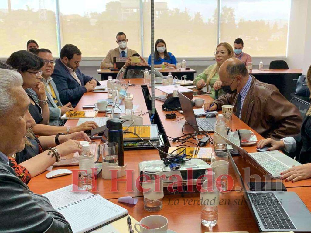 Inicia trabajo de la Junta Nominadora con la elaboración de su reglamento interno