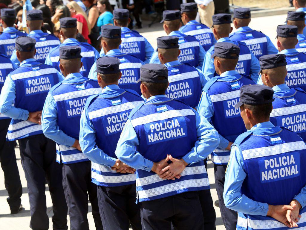 ¿Desea realizar su práctica profesional en la Policía Nacional? Estas son las carreras que aplican