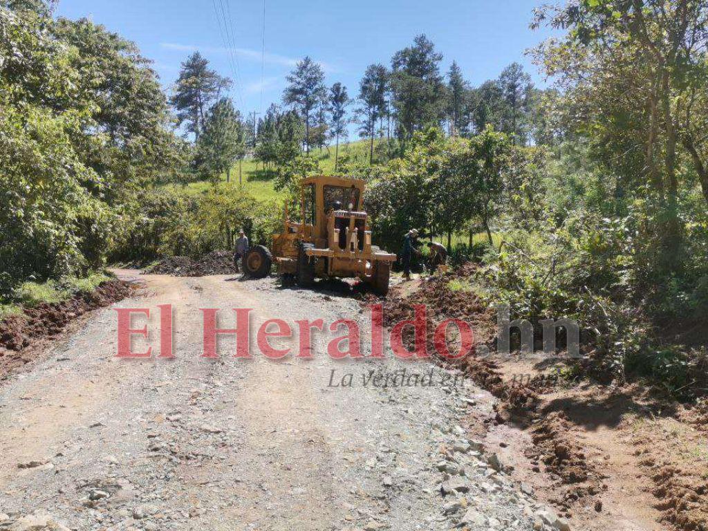 Intervienen tramos viales en pésimo estado en Juticalpa