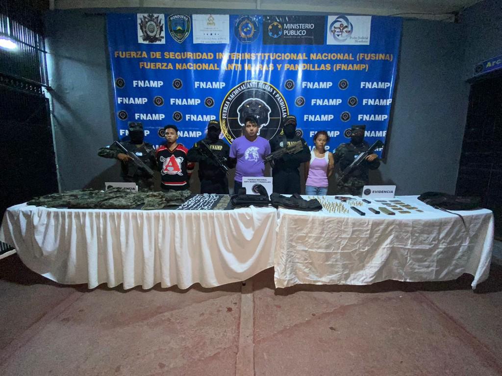 Capturan miembros de la MS-13 que utilizaban falsa indumentaria militar