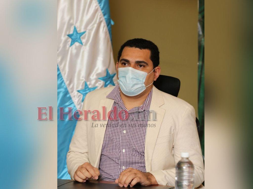 Héctor Díaz asume dirección de la junta interventora de Inprema