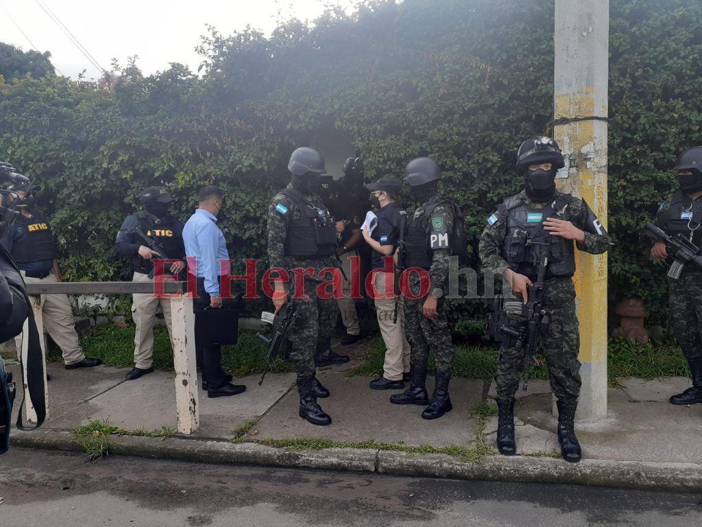 Giran orden de captura contra exministra de Salud, Yolany Batres, por supuesta red de corrupción