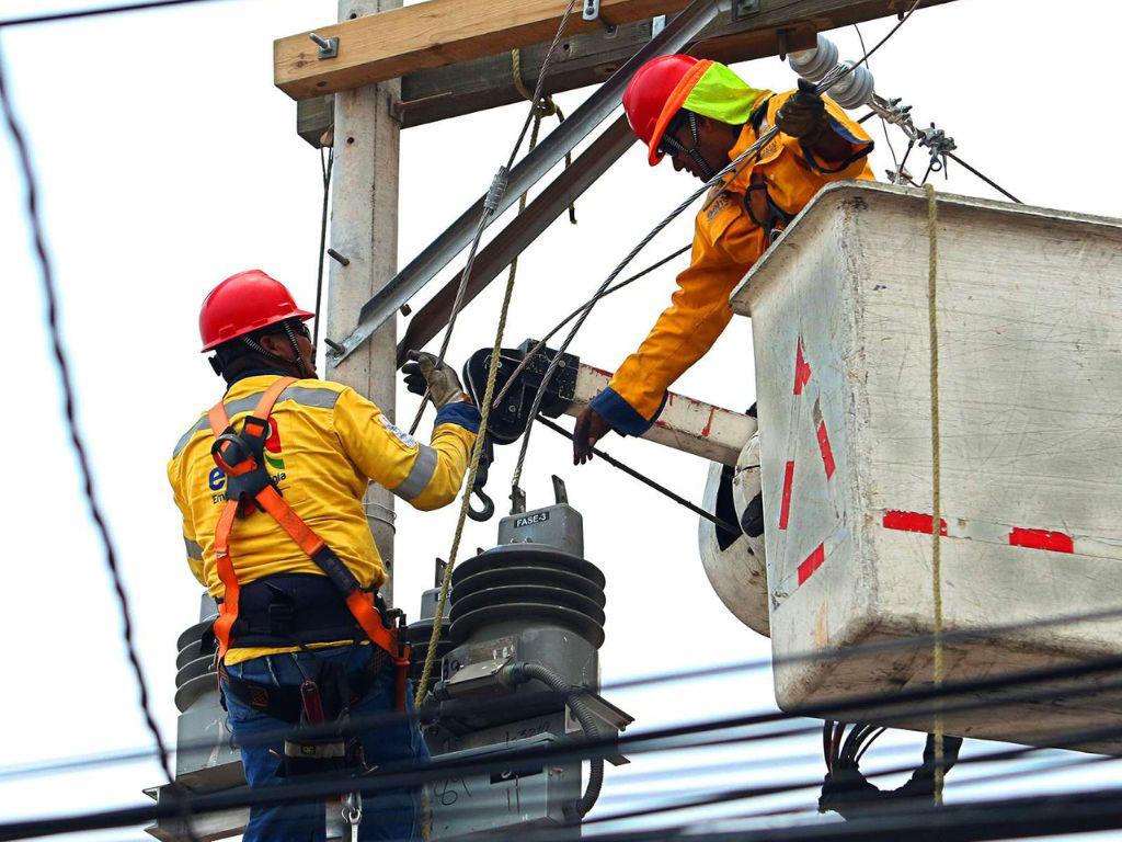 Pérdidas de la ENEE crecieron de 33.5% a 36.2% en seis años de EEH