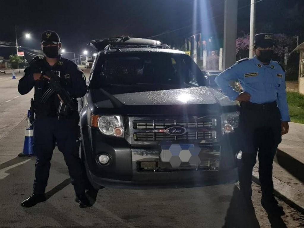 Capturan sujeto que trasladaba ilegalmente a varios ecuatorianos