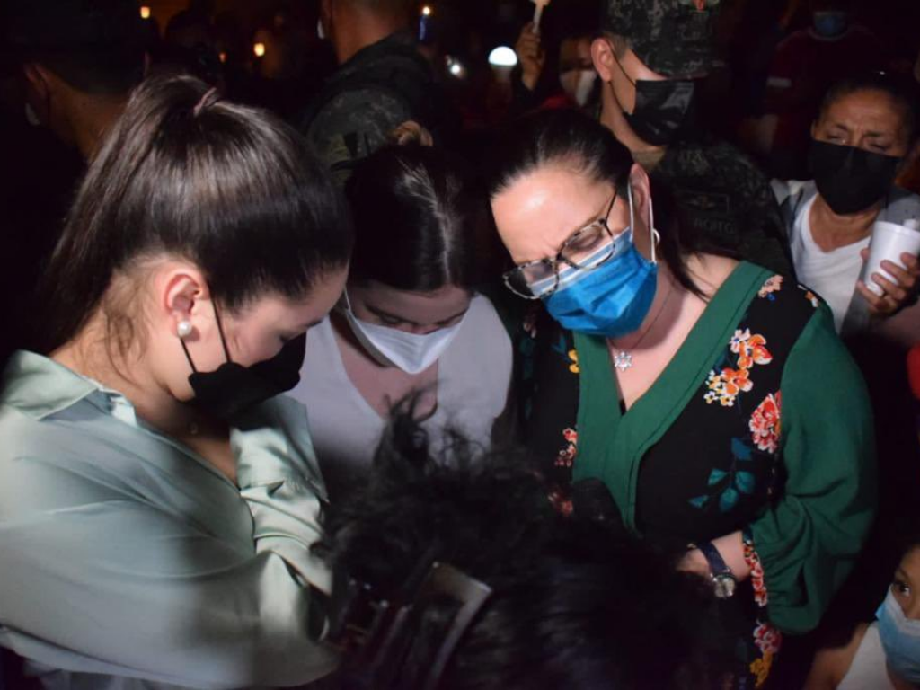 Ana García en vigilia: “Mi esposo va a regresar por la puerta grande”