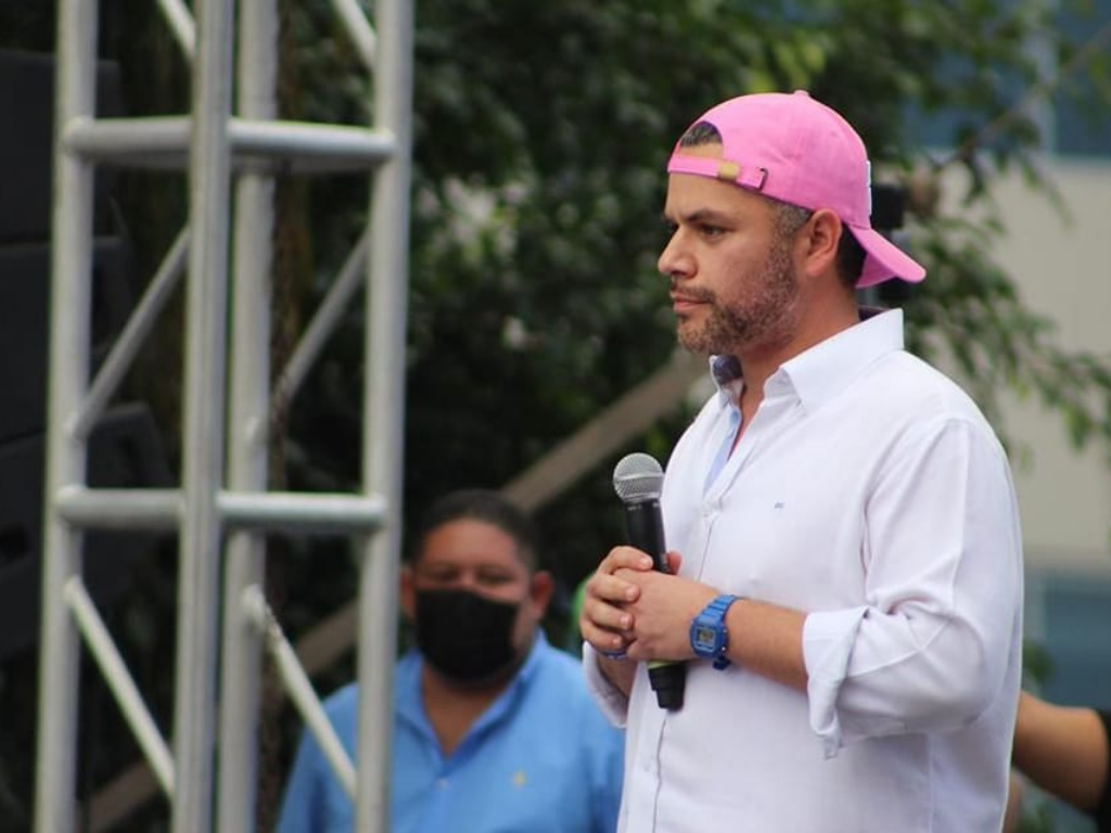 David Chávez le pide “perdón al pueblo hondureño” en el 120 aniversario nacionalista David Chávez le pide “perdón al pueblo hondureño” en el 120 aniversario nacionalista