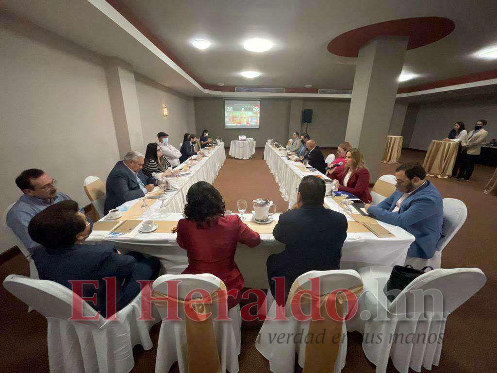 Junta Nominadora elegirá este día por sorteo a presidente, secretario y vocero