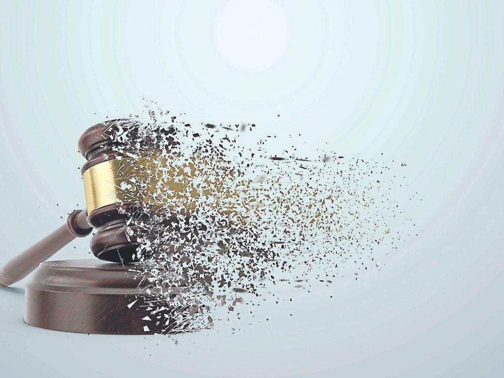 Artículo de Octavio Carvajal:  ¡Mafiosos sin lección!