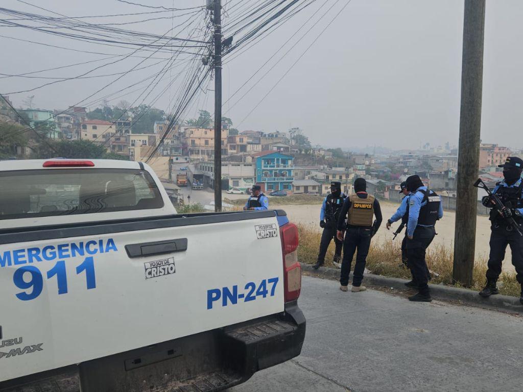 Ejecutan operación antiextorsión con allanamientos y capturas en tres departamentos de Honduras