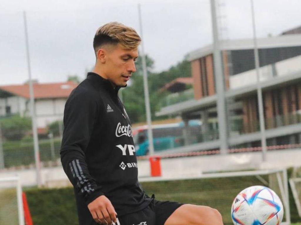 Lisandro Martínez llega a Miami y se suma a la Selección de Argentina