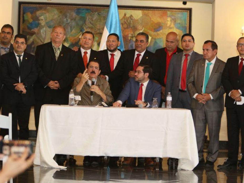 Bancada de Libre se vuelve a fraccionar, diputados se salen de grupo de WhatsApp