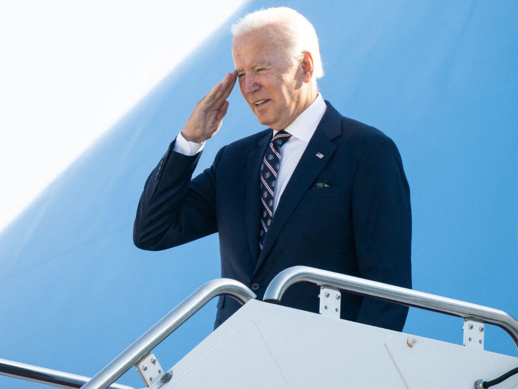 Biden se muestra evasivo al ser preguntado sobre reelección