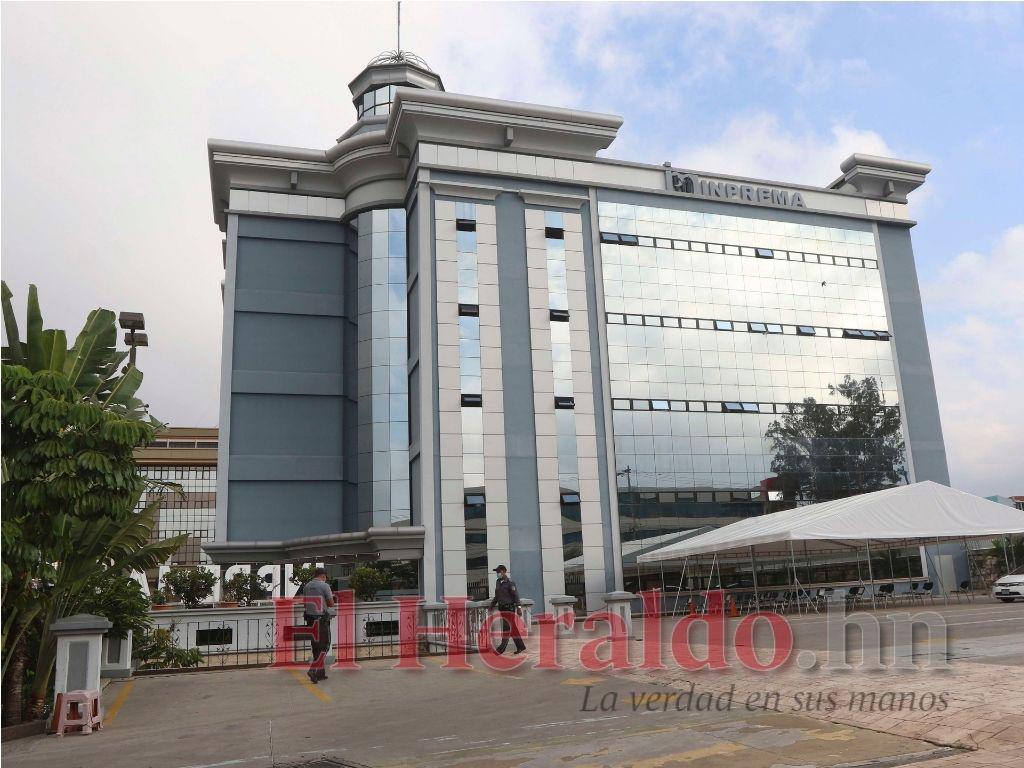 Reformarán ley del Inprema para bajar la edad de jubilación de los docentes