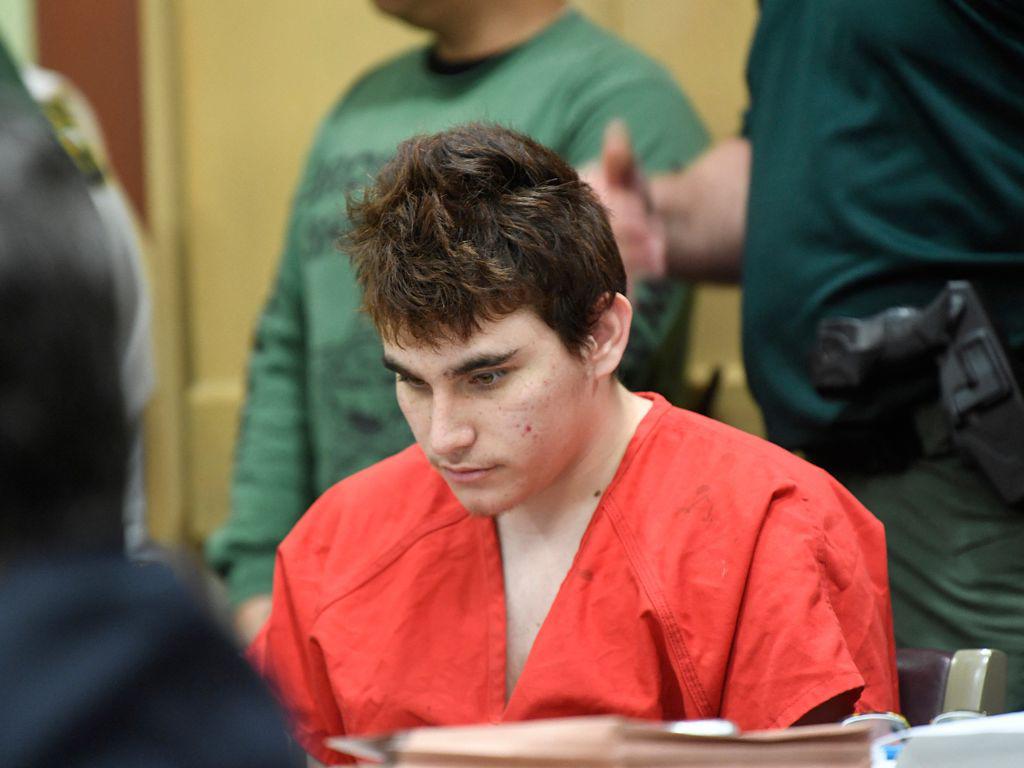 Comienza el juicio contra autor de matanza escolar en EEUU que dejó 17 muertos