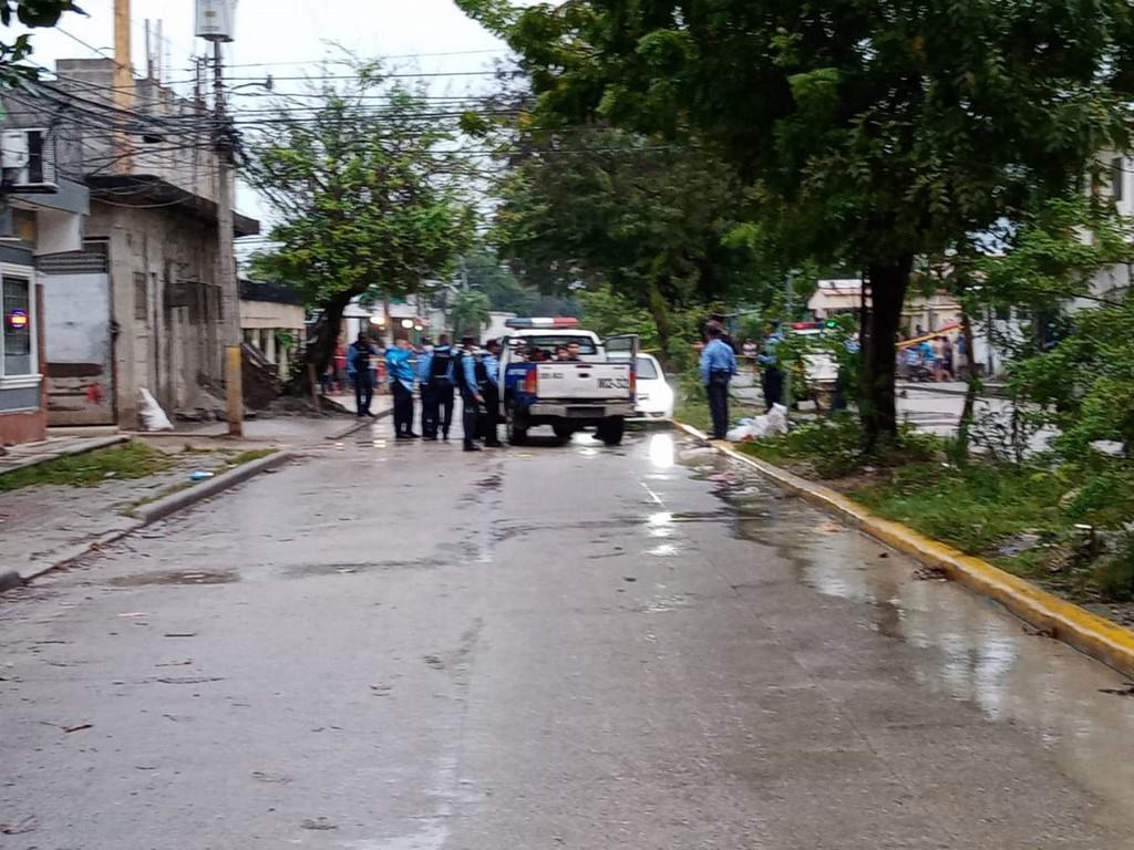 Capturan a hombres que llevaban tres cadáveres ocultos en el baúl de un vehículo en SPS