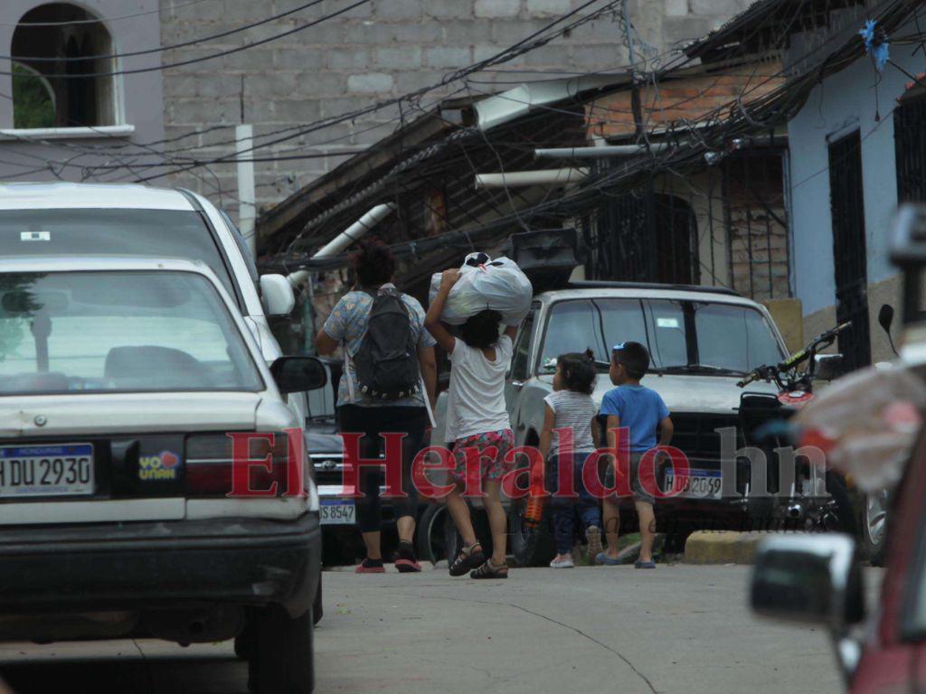 Afectados de la Guillén claman a la Alcaldía que les dejen quedarse más tiempo en albergues