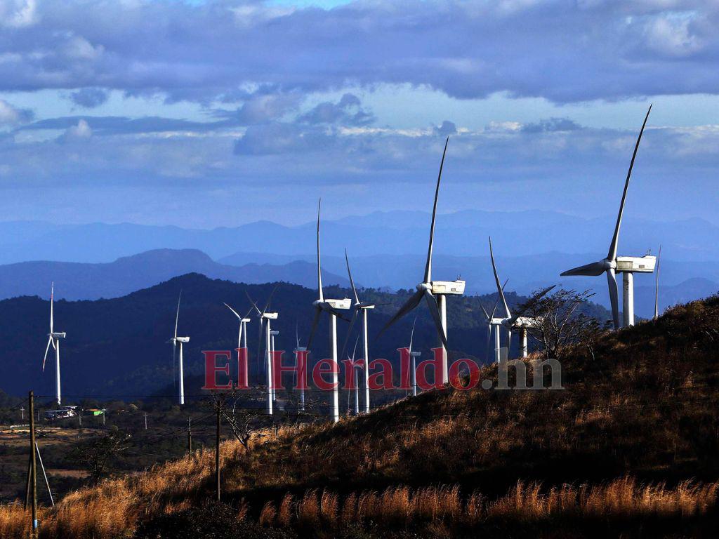 Hasta 13 centavos de dólar se volvió a negociar contratos