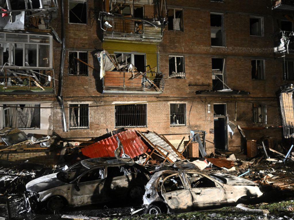 Ataques rusos en plantas de energía son calificadas como “crimen contra la humanidad”, afirma Zelenski