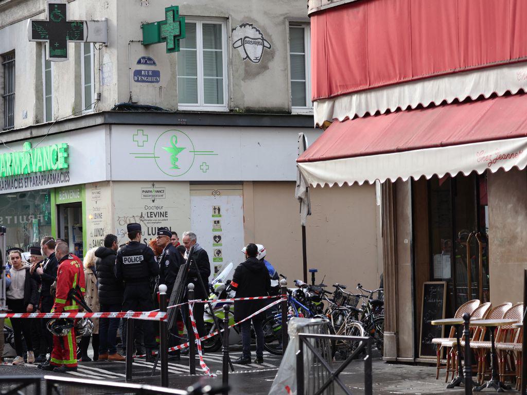 Hombre detenido por tiroteo en París confesó haber actuado por “racismo”