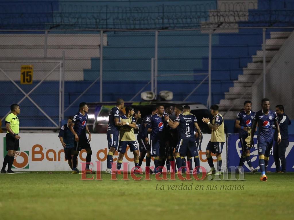 Motagua acaba con invicto de Olimpia y toma el liderato del Apertura