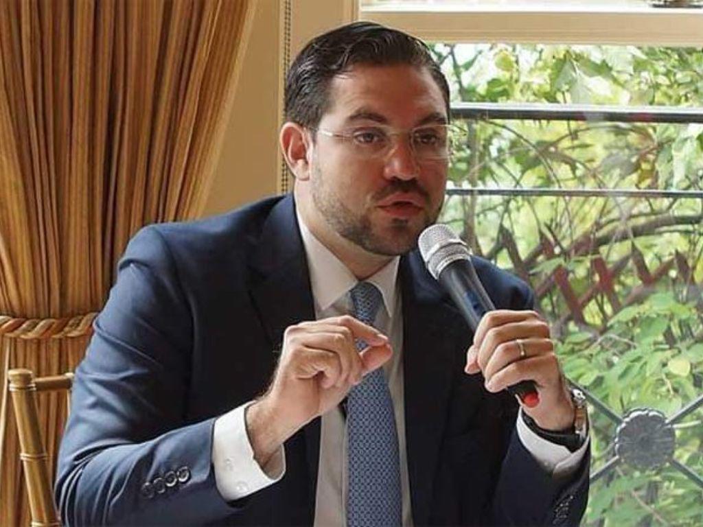 Jorge Cálix sobre denuncia de Beatriz Valle: “Lamento que una mujer sea víctima de insultos y amenazas a muerte por pensar diferente”