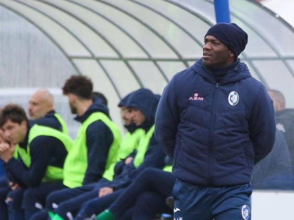 David Suazo deja de ser director técnico del Carbonia de Italia