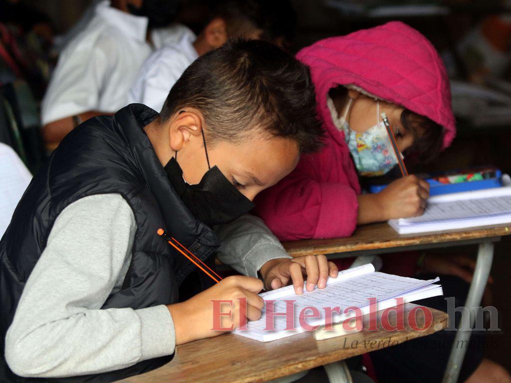 Honduras: Educación  prevé retorno presencial  tras el receso