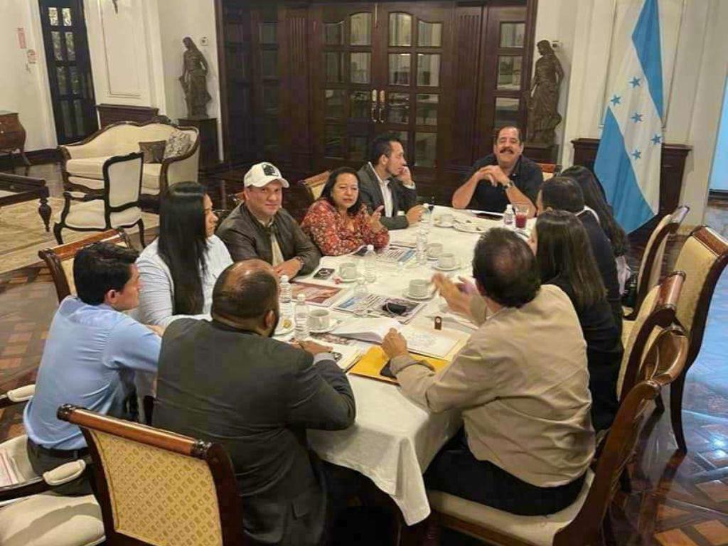 “Mel” Zelaya asumirá las negociaciones y consensos con todas las bancadas del Congreso Nacional